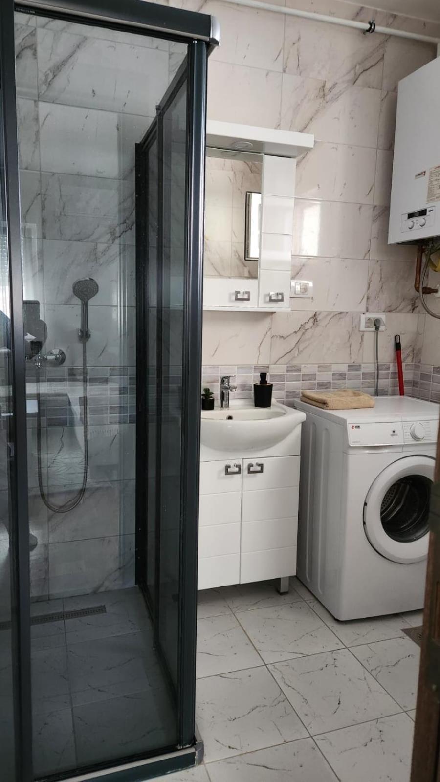 Apartamento Tim Lux 3 Čačak Exterior foto